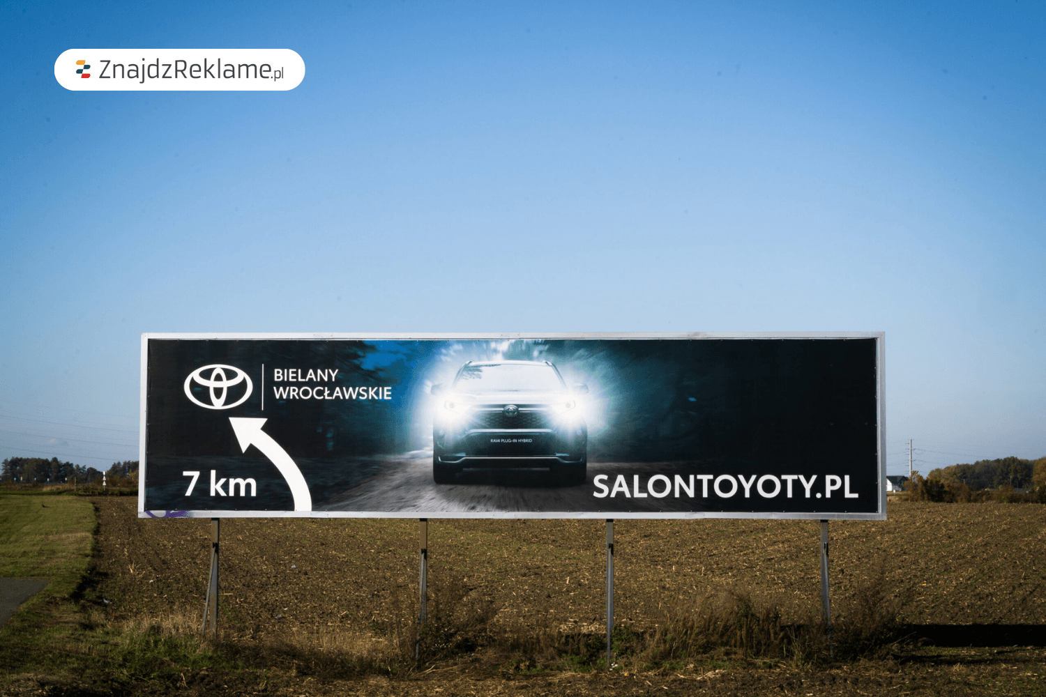 Reklama przy autostradzie i drogach szybkiego ruchu